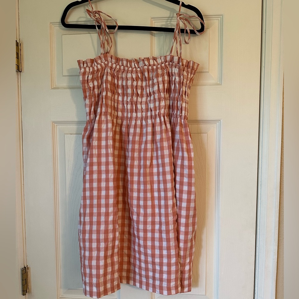 Altar’d State Gingham lined summer dress with pockets and adjustable tie straps